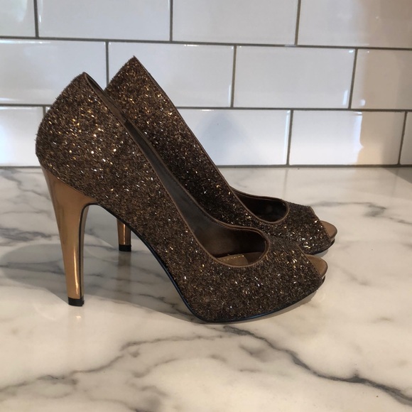 Nine West bronze sparkley high heels - Picture 1 of 3